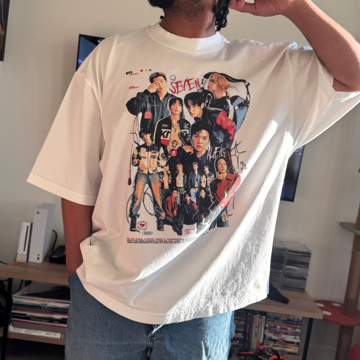 ALIENS x BTS x K00XFIA